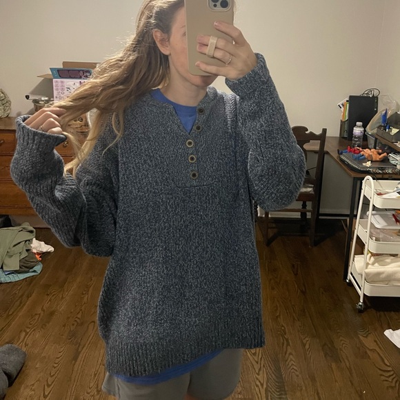 Redhead Sweater - Picture 4 of 4